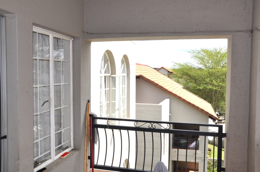 2 Bedroom Property for Sale in Erand Gardens Gauteng