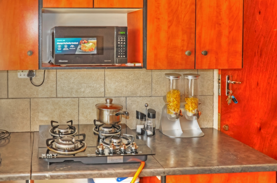 2 Bedroom Property for Sale in Primrose Hill Gauteng