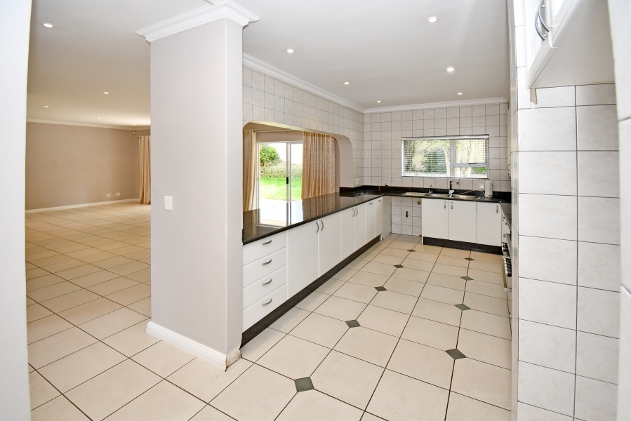 4 Bedroom Property for Sale in Kyalami Estates Gauteng