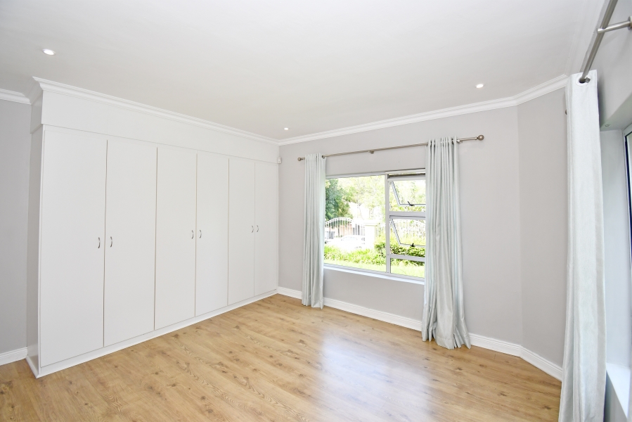 4 Bedroom Property for Sale in Kyalami Estates Gauteng