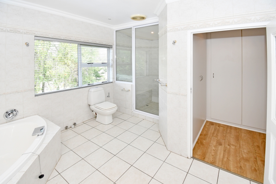 4 Bedroom Property for Sale in Kyalami Estates Gauteng