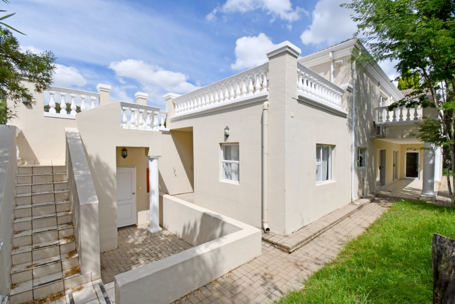 4 Bedroom Property for Sale in Kyalami Estates Gauteng
