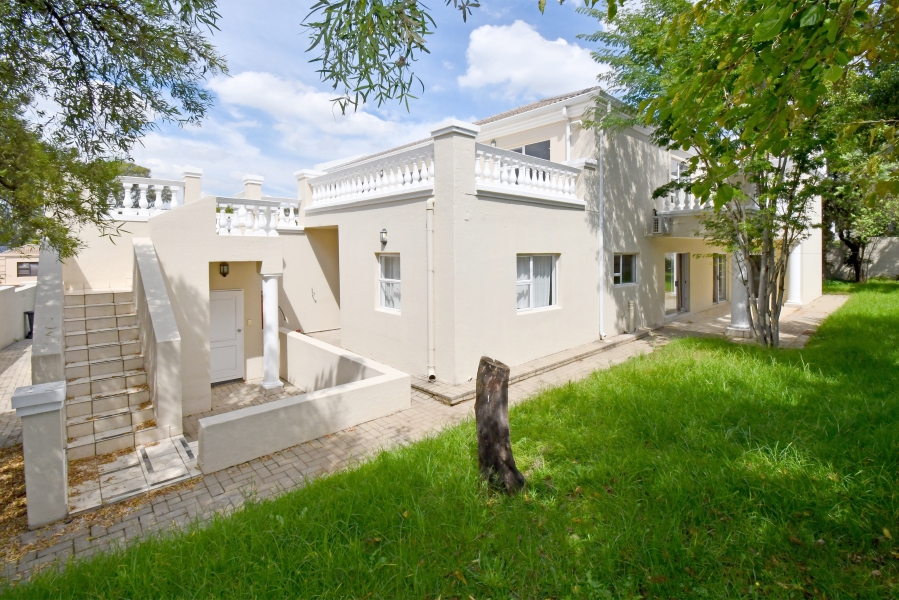 4 Bedroom Property for Sale in Kyalami Estates Gauteng