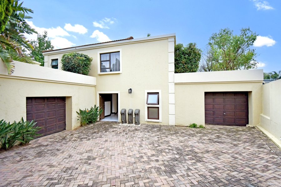 3 Bedroom Property for Sale in Douglasdale Gauteng