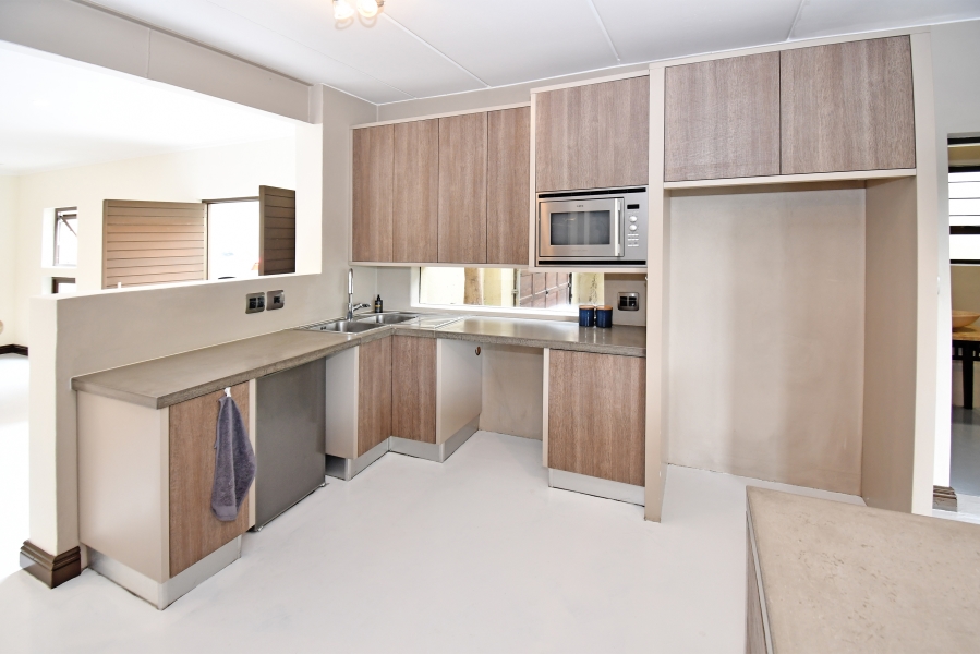 3 Bedroom Property for Sale in Douglasdale Gauteng