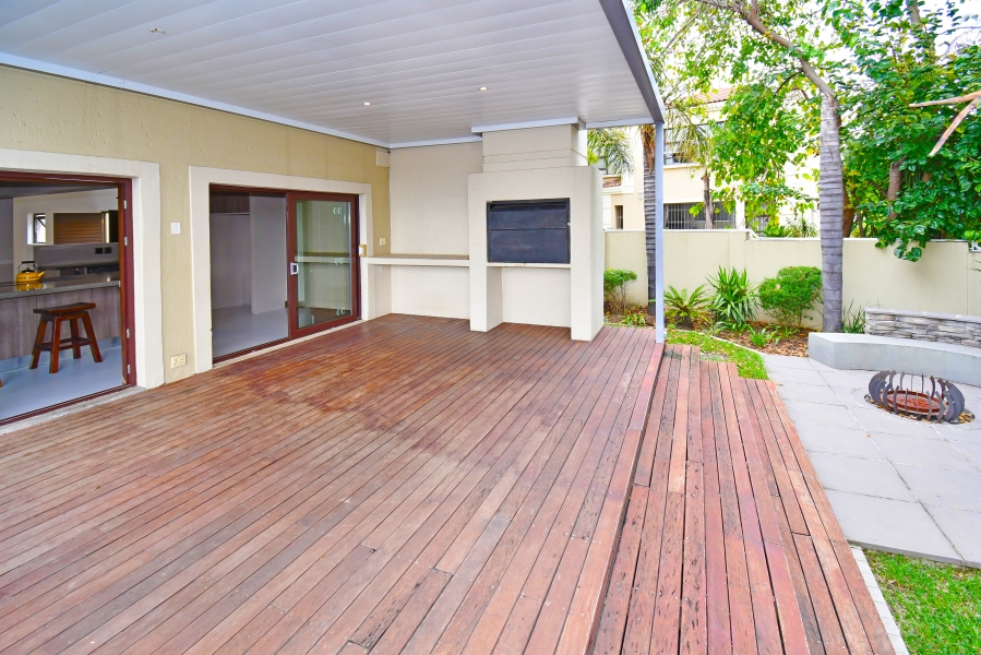 3 Bedroom Property for Sale in Douglasdale Gauteng