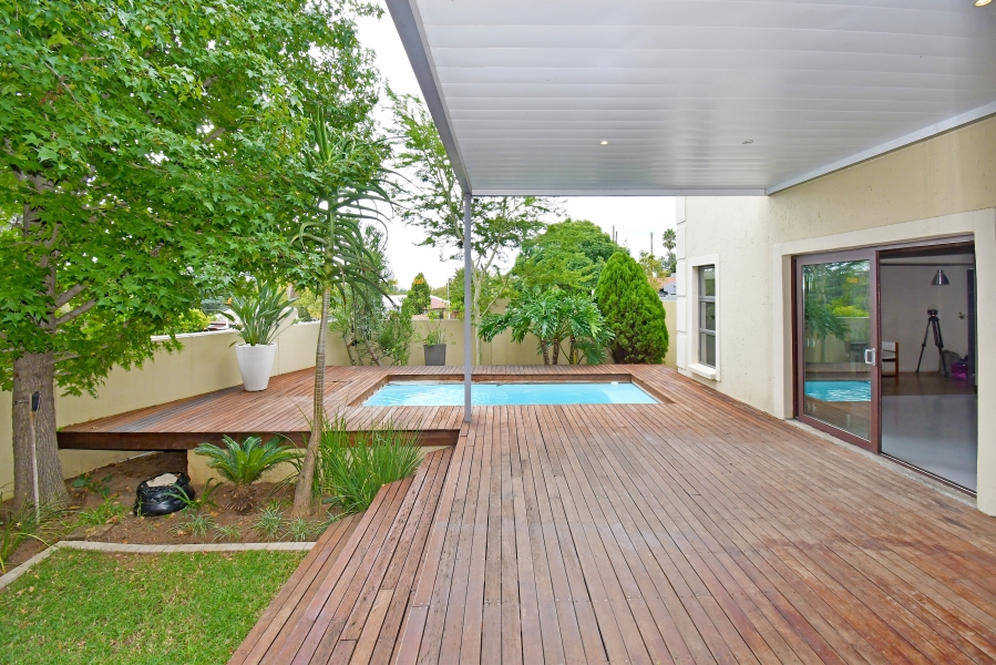 3 Bedroom Property for Sale in Douglasdale Gauteng
