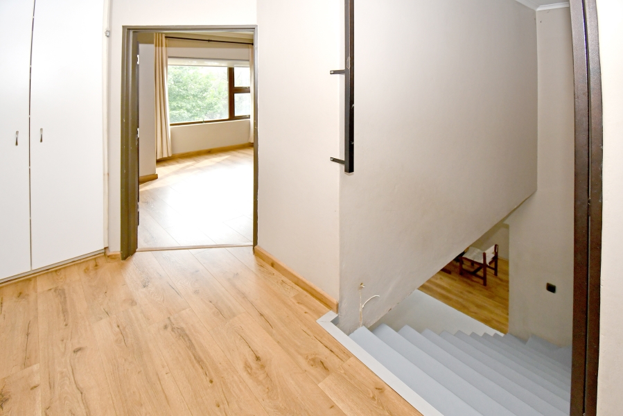 3 Bedroom Property for Sale in Douglasdale Gauteng