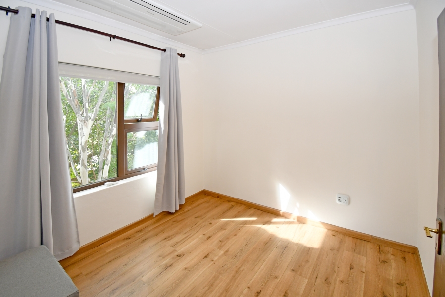 3 Bedroom Property for Sale in Douglasdale Gauteng