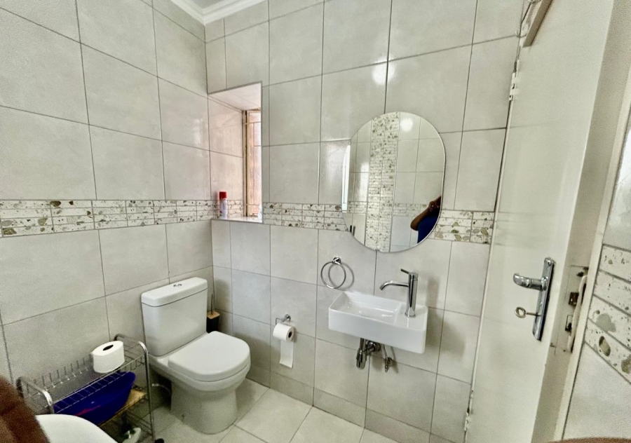3 Bedroom Property for Sale in Halfway Gardens Gauteng