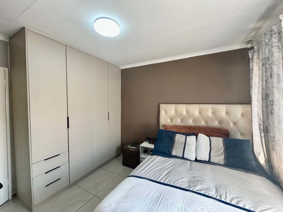 3 Bedroom Property for Sale in Halfway Gardens Gauteng