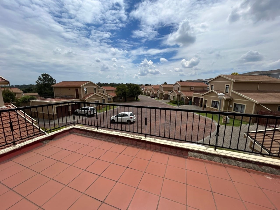4 Bedroom Property for Sale in Halfway Gardens Gauteng