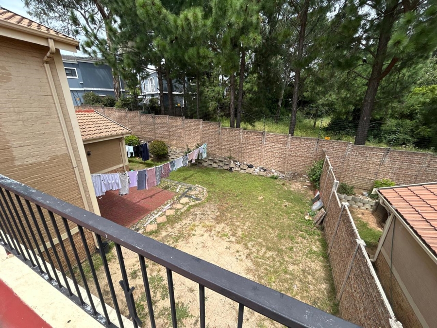 4 Bedroom Property for Sale in Halfway Gardens Gauteng