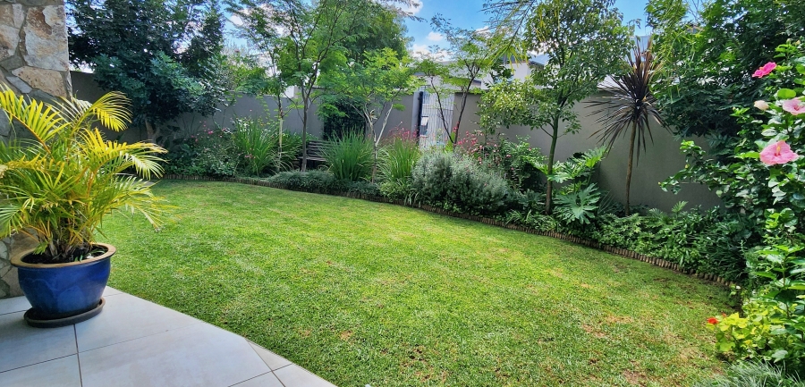 3 Bedroom Property for Sale in Waterfall Gauteng