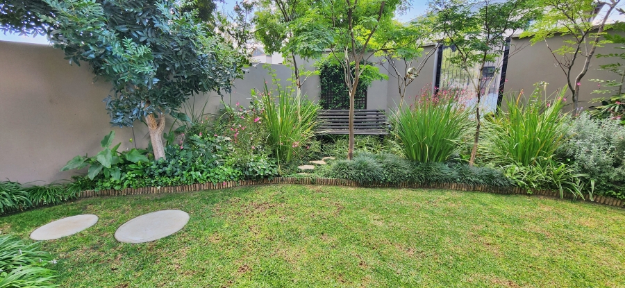 3 Bedroom Property for Sale in Waterfall Gauteng