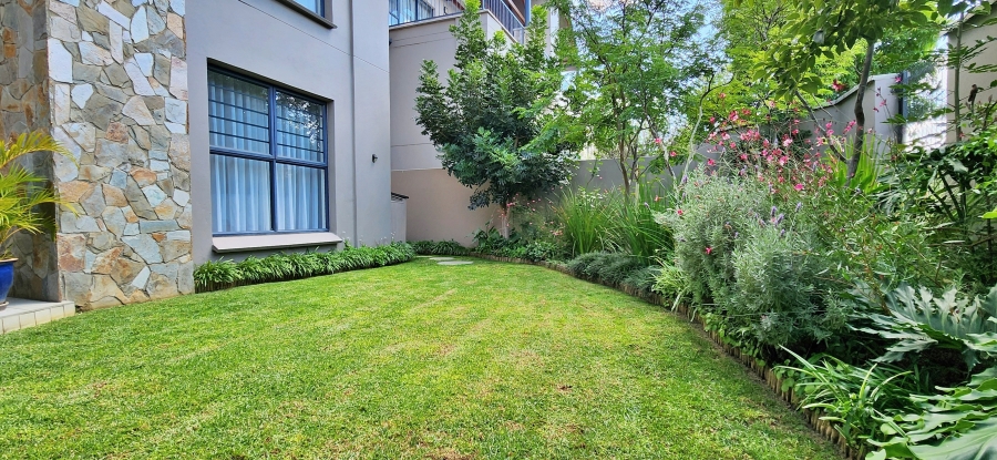 3 Bedroom Property for Sale in Waterfall Gauteng