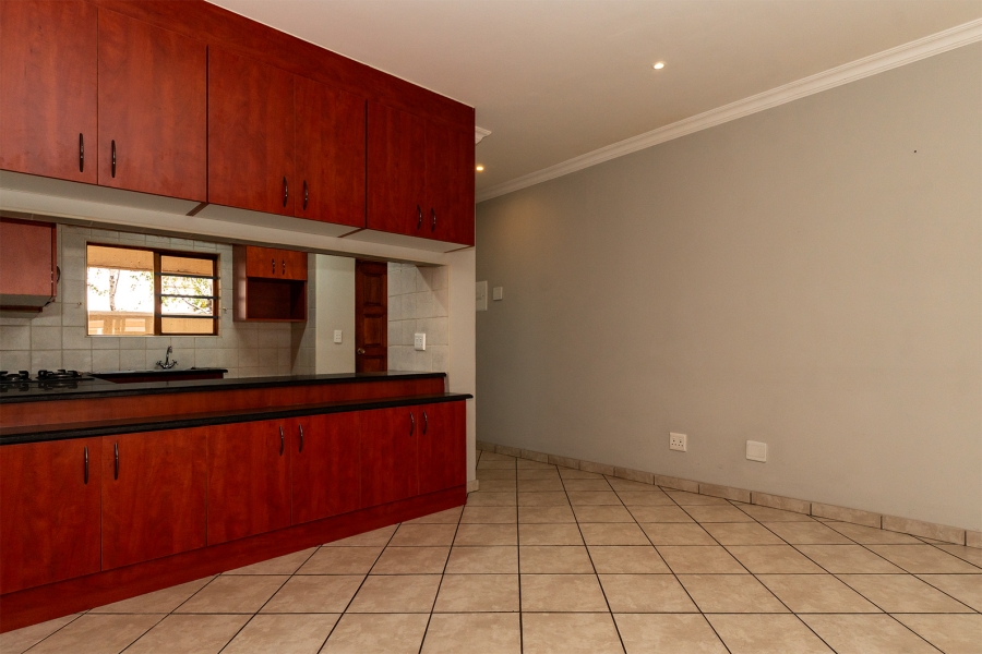 2 Bedroom Property for Sale in Kenleaf Gauteng