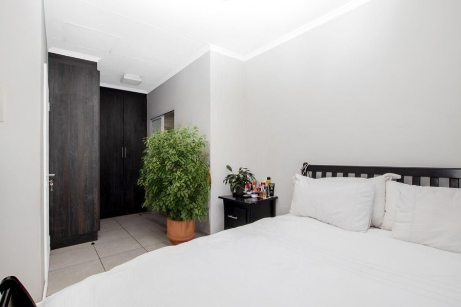 1 Bedroom Property for Sale in Petervale Gauteng