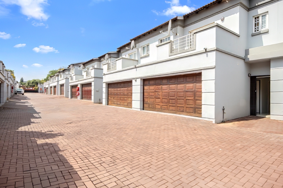3 Bedroom Property for Sale in Ferndale Gauteng