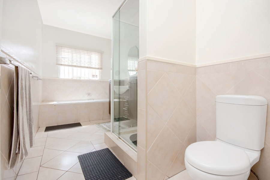 3 Bedroom Property for Sale in Ferndale Gauteng