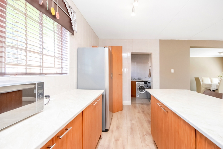 3 Bedroom Property for Sale in Sundowner Gauteng