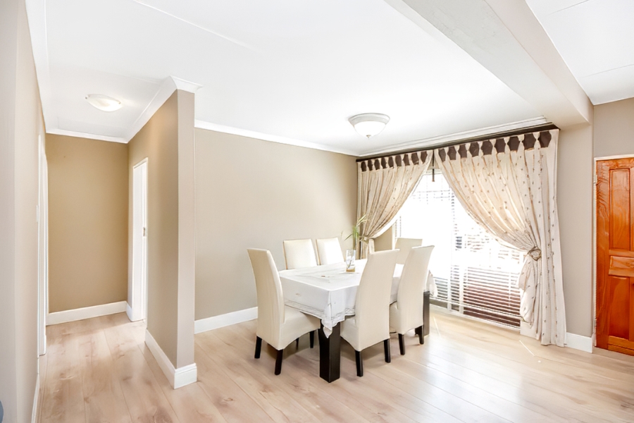 3 Bedroom Property for Sale in Sundowner Gauteng