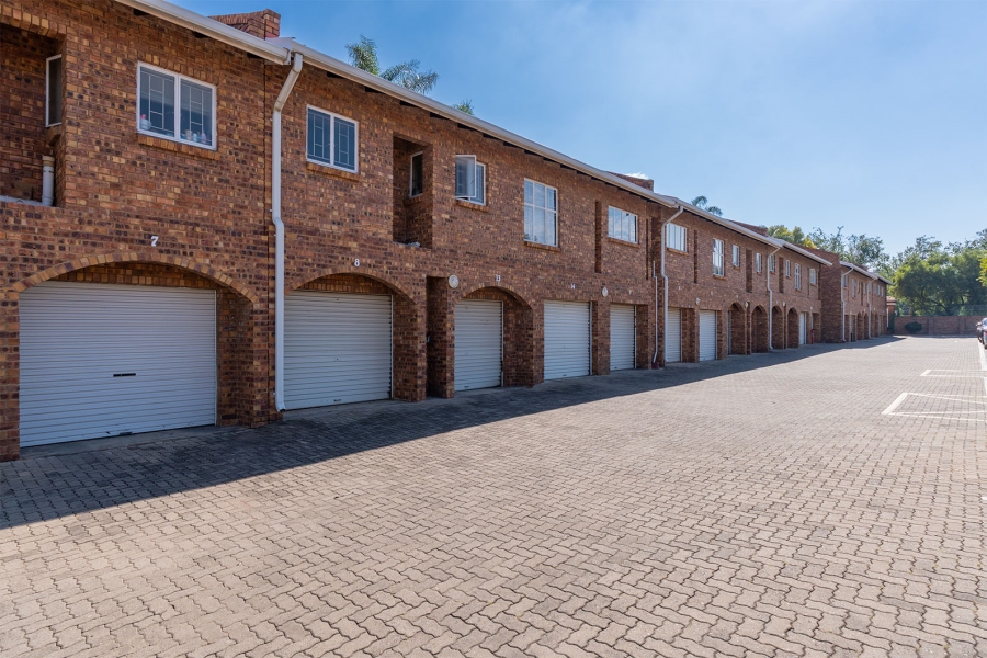 3 Bedroom Property for Sale in Eastleigh Gauteng