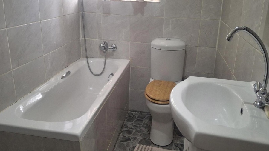 3 Bedroom Property for Sale in Rembrandt Park Gauteng