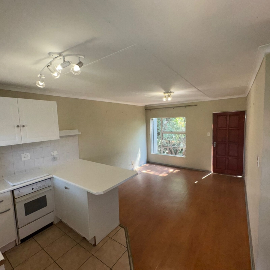 1 Bedroom Property for Sale in Beyers Park Gauteng