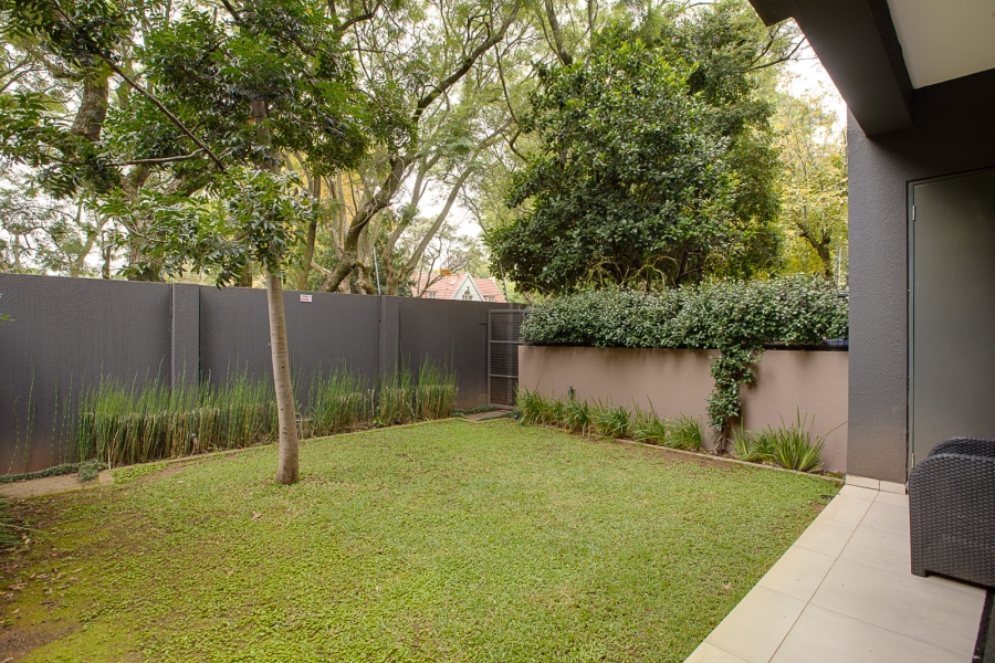 To Let 3 Bedroom Property for Rent in Rosebank Gauteng