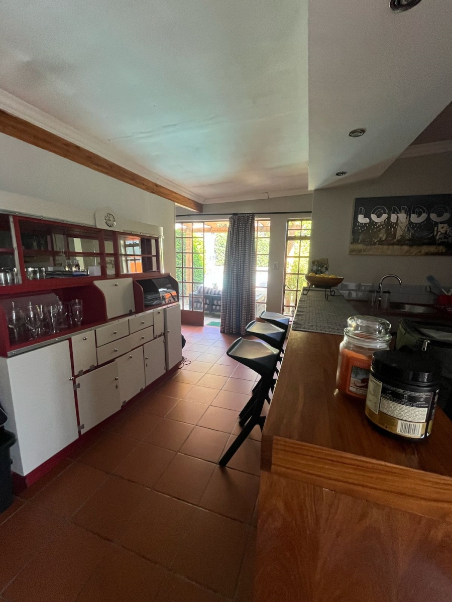 To Let 1 Bedroom Property for Rent in Craighall Park Gauteng