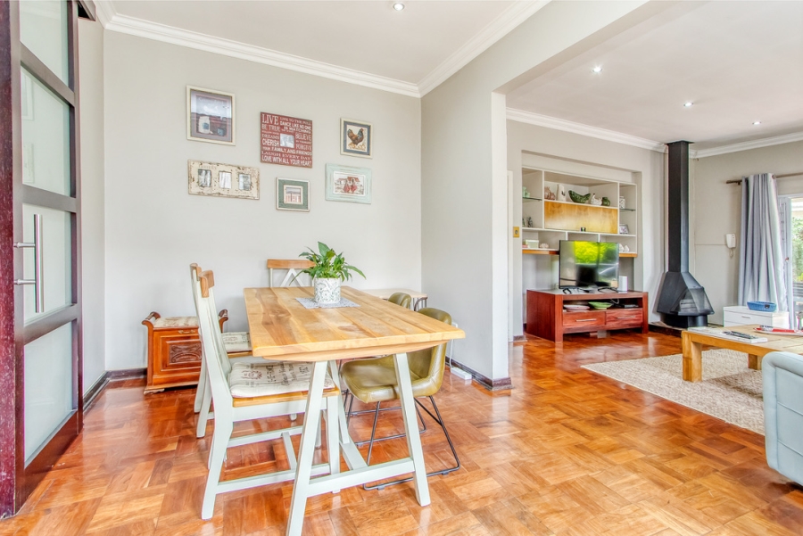 3 Bedroom Property for Sale in Linden Gauteng