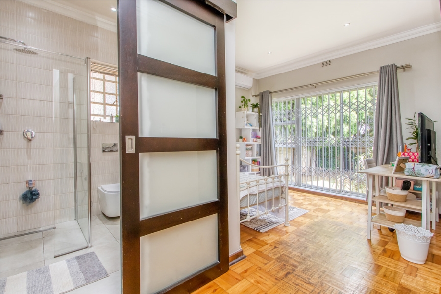 3 Bedroom Property for Sale in Linden Gauteng