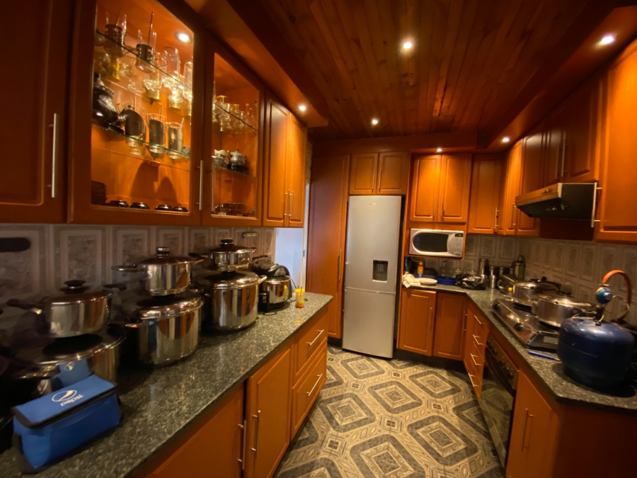 3 Bedroom Property for Sale in Lenasia South Gauteng