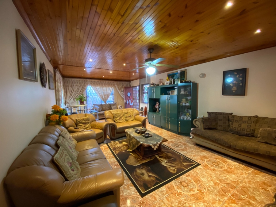 3 Bedroom Property for Sale in Lenasia South Gauteng