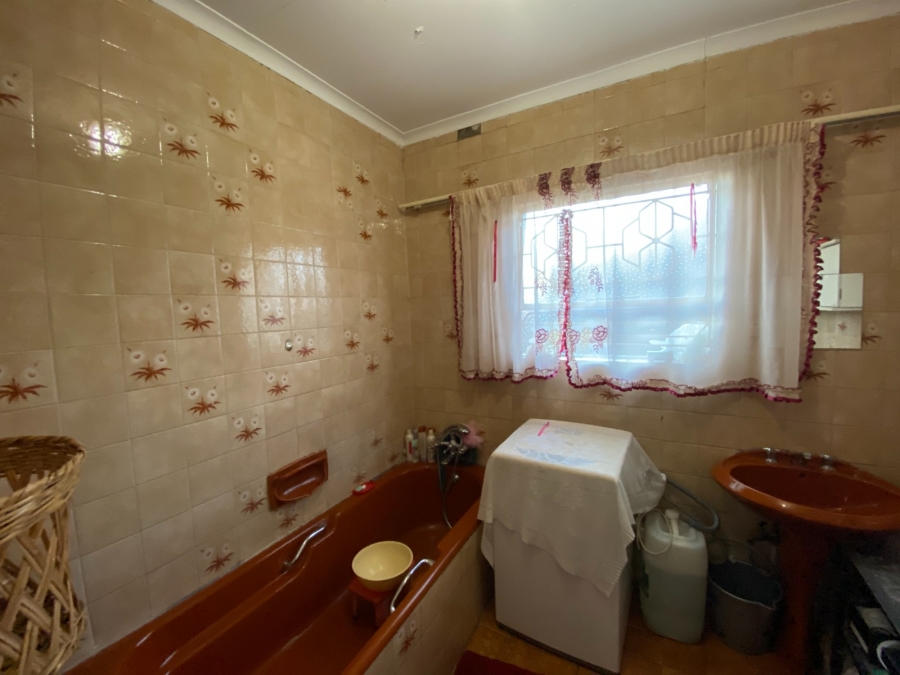 3 Bedroom Property for Sale in Lenasia South Gauteng