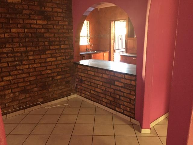 4 Bedroom Property for Sale in Birchleigh North Gauteng