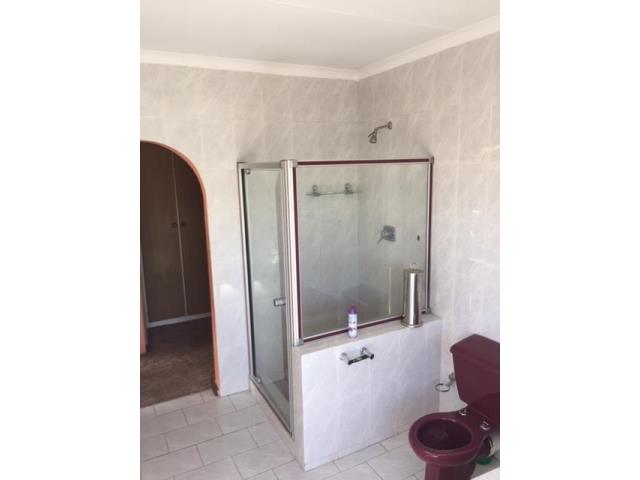 4 Bedroom Property for Sale in Birchleigh North Gauteng