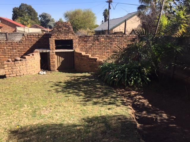 4 Bedroom Property for Sale in Birchleigh North Gauteng