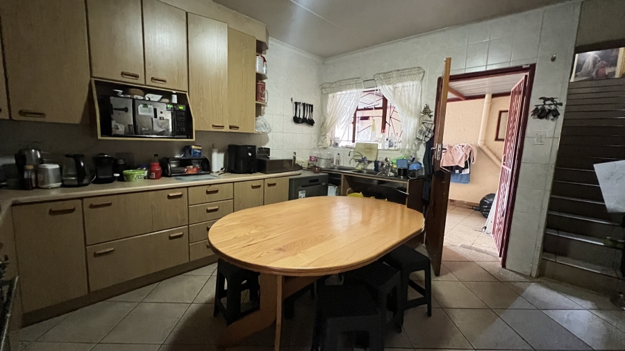 4 Bedroom Property for Sale in Randpoort Gauteng