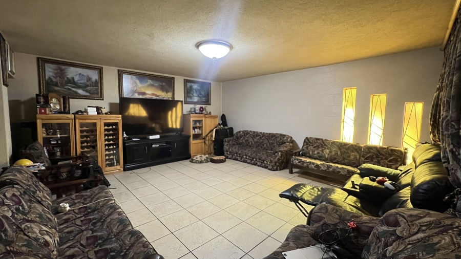 4 Bedroom Property for Sale in Randpoort Gauteng