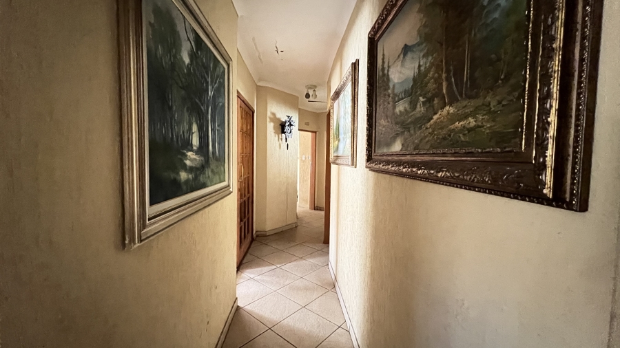 4 Bedroom Property for Sale in Randpoort Gauteng