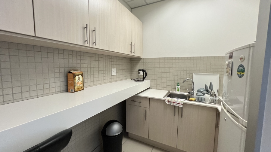 Commercial Property for Sale in Chartwell Gauteng