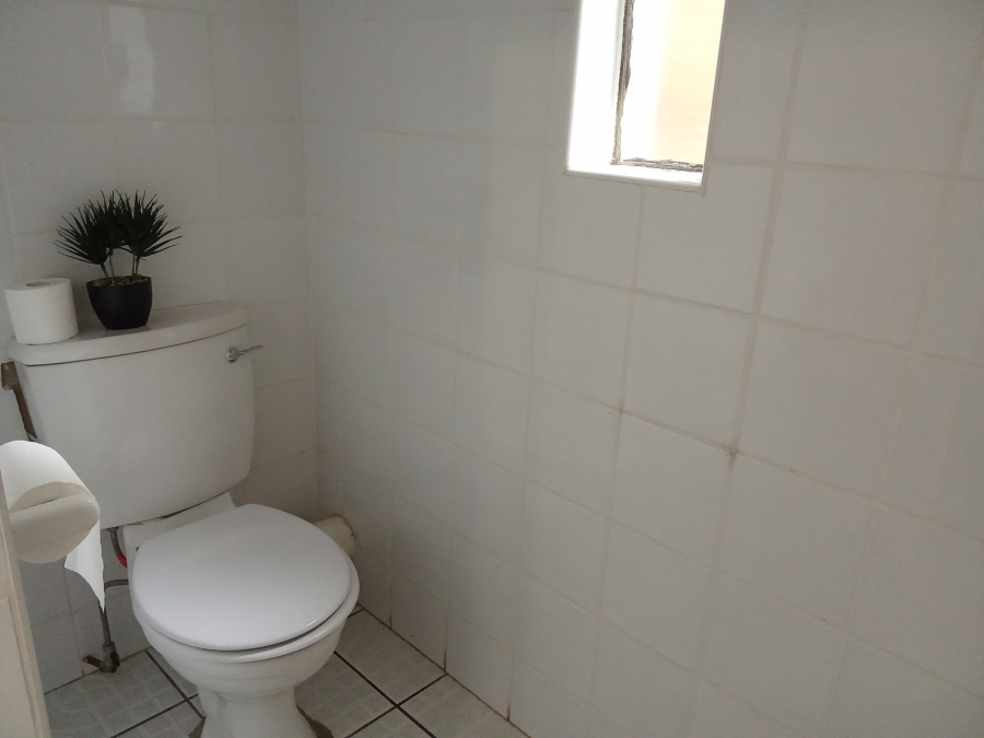 4 Bedroom Property for Sale in Wilro Park Gauteng