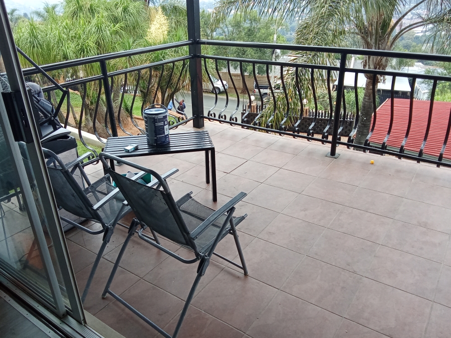 4 Bedroom Property for Sale in Wilro Park Gauteng