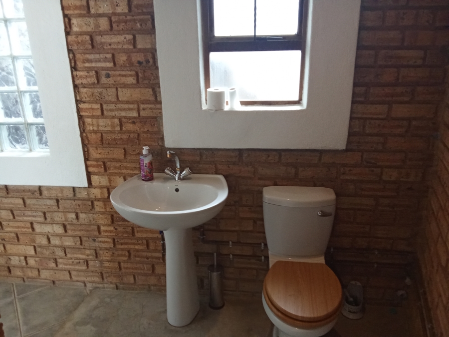 4 Bedroom Property for Sale in Wilro Park Gauteng