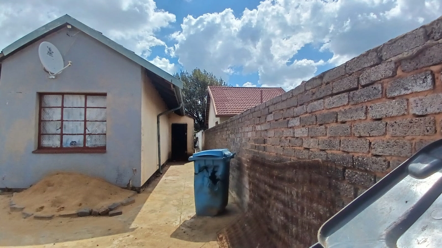 3 Bedroom Property for Sale in Finsbury Gauteng