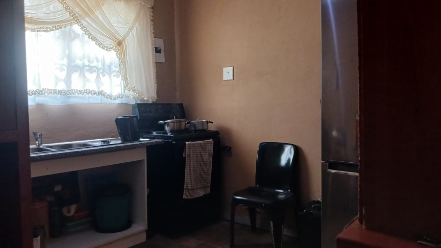 3 Bedroom Property for Sale in Finsbury Gauteng