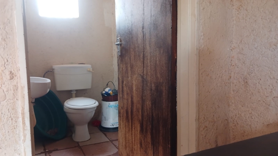 3 Bedroom Property for Sale in Finsbury Gauteng