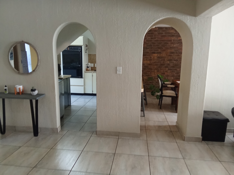 3 Bedroom Property for Sale in Florida Park Gauteng
